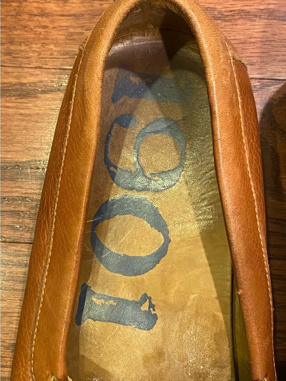 1901 Men’s Brown Pebbled Leather Loafers Sz 8.5 Rubber Sole Made In Brazil - Picture 4 of 7